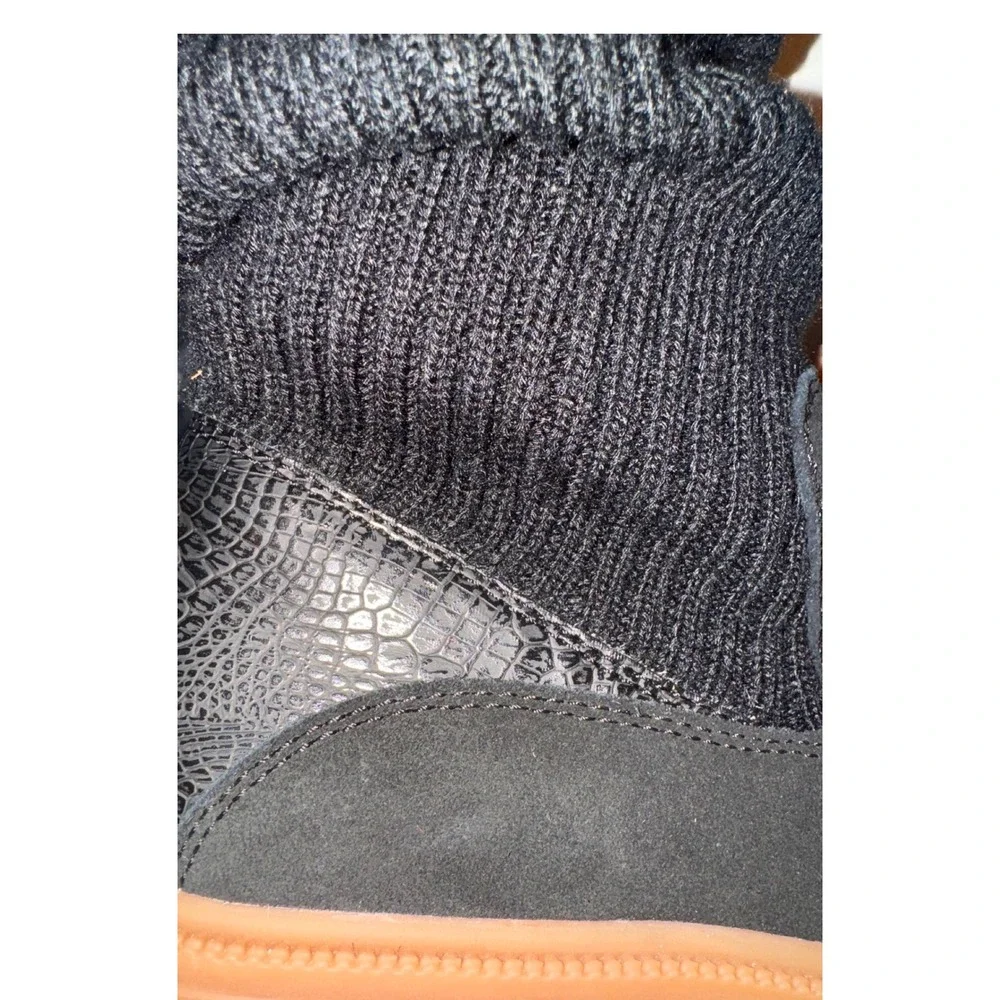Mykos Maria Suede Knit Slouch Ankle Boots Black Lug Sole OrthoLite Women's 7